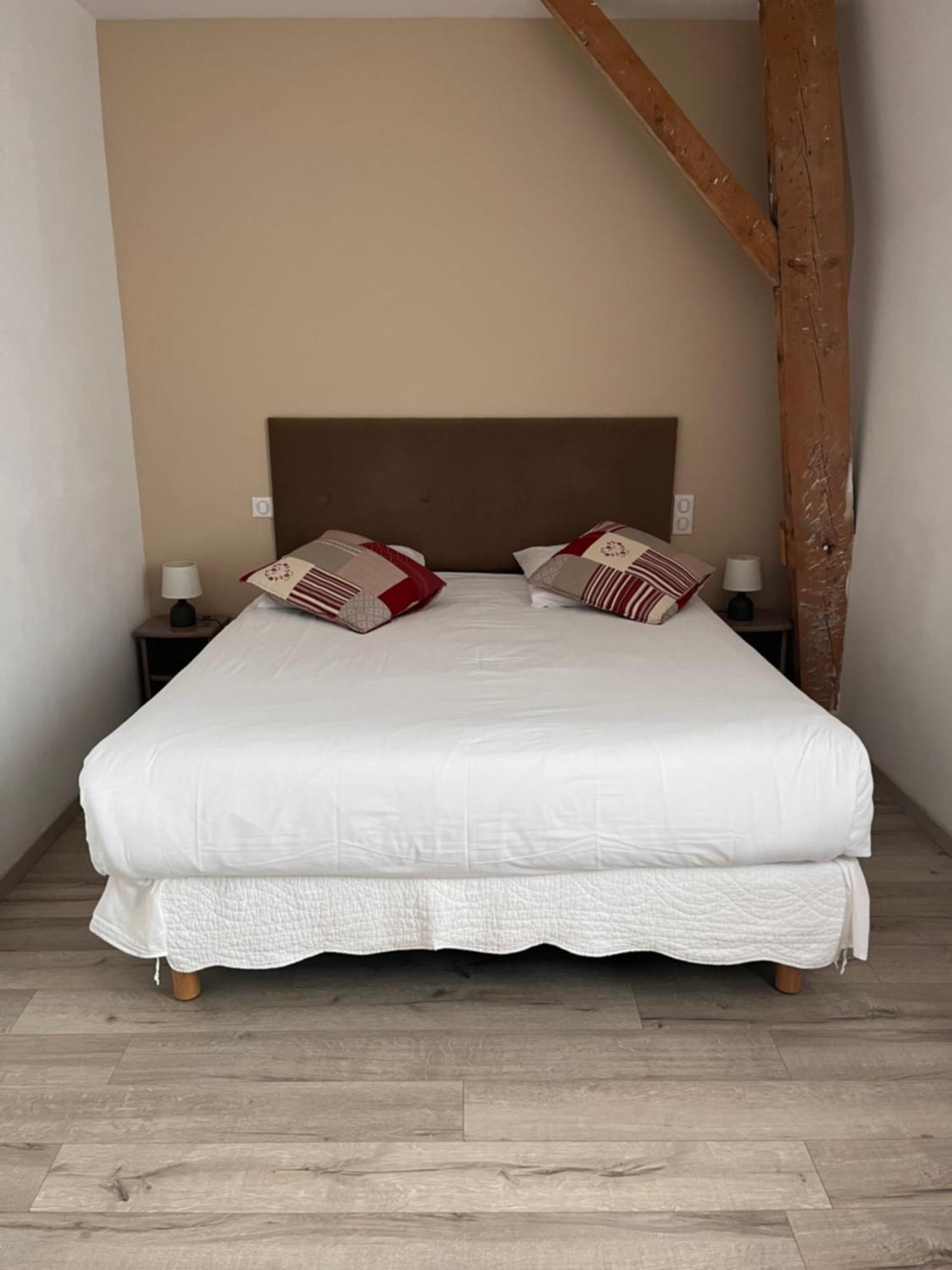 Chambres D'Hotes Noir Lion Péronne Dış mekan fotoğraf